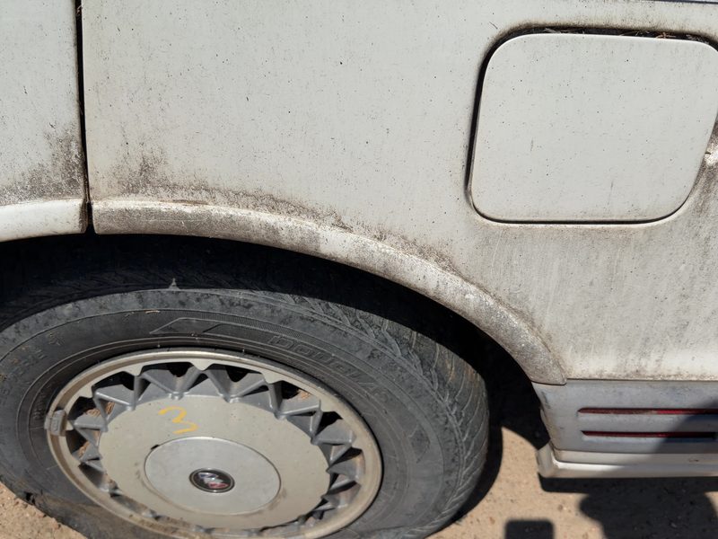 1993 Oldsmobile Eighty-eight (80 & Up) Quarter Panel Moulding LH