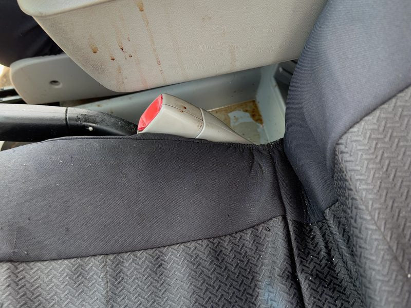 2005-2006 Chevrolet Equinox Front Seat Belt LH