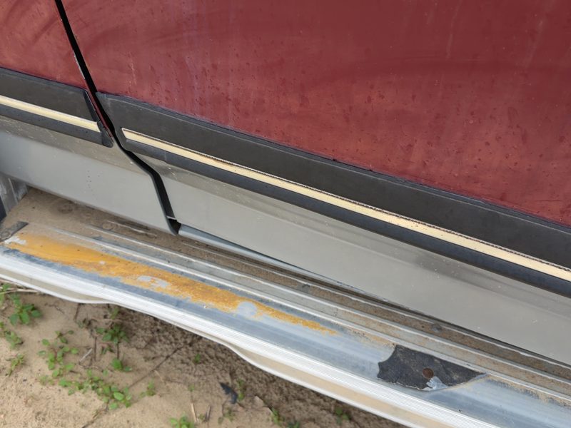 1989 Ford Pickup F150 Series Front Door Moulding LH