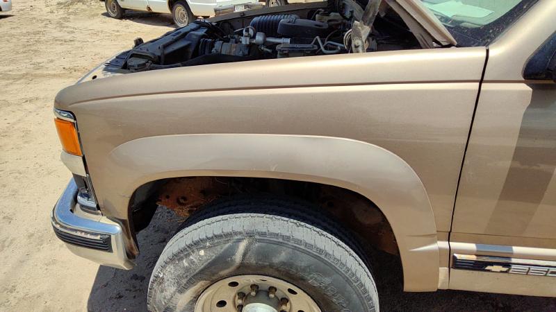 1988-2002 Chevrolet Pickup 2500 Series Fender LH