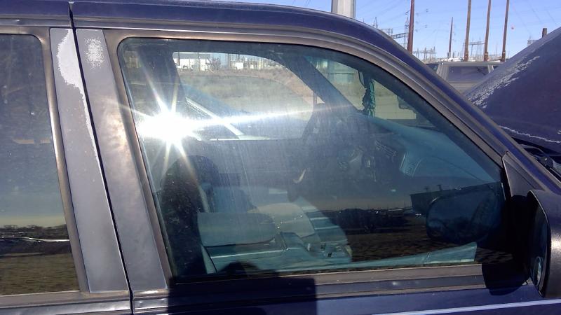 1995-2005 Explorer Front Door Glass/Window RH