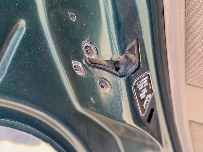 1995-2005 Lumina (also See Lumvan) Rear Door Latch LH