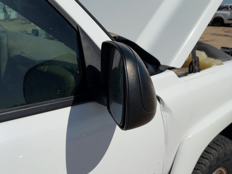 2003-2007 Chevrolet 2500 Silverado Pickup Door Mirror RH