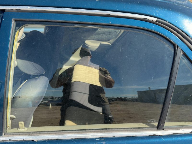 1998-2002 Toyota Corolla (also See FX 87-88) Rear Door Glass/Window LH