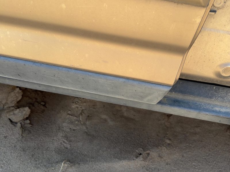 2002-2006 Honda Crv Rear Door Moulding RH