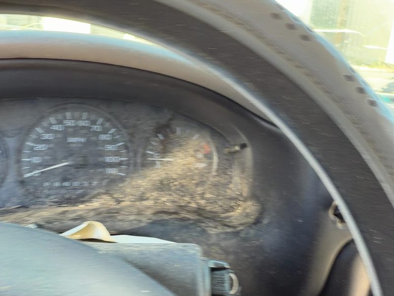 2000 Chevrolet Venture Dash Panel