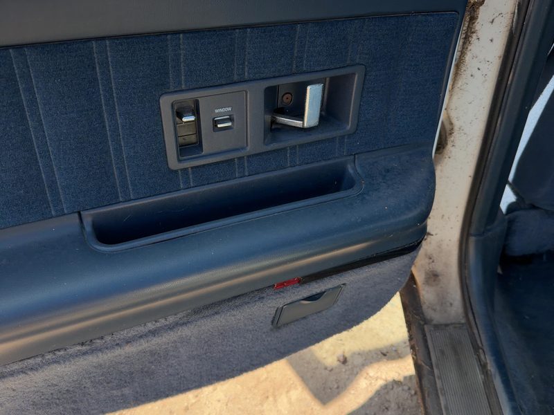 1993 Oldsmobile Eighty-eight (80 & Up) Rear Door Trim Panel LH