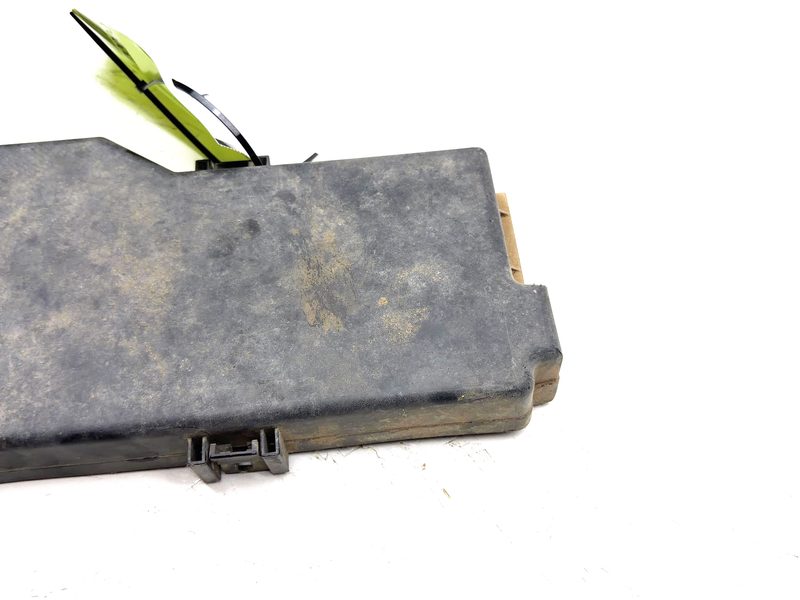 1998 Dodge Ram Pickup 1500 Series Engine Fuse Box