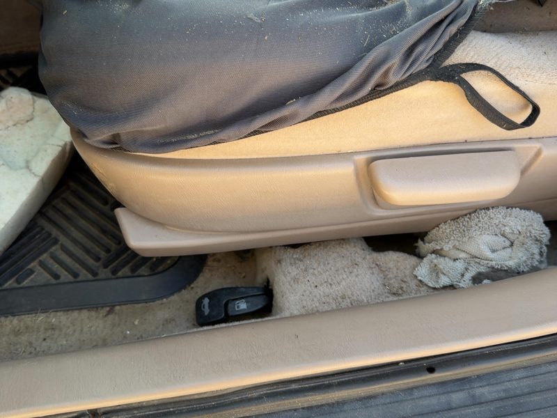 1999 Toyota Camry Seat Track LH