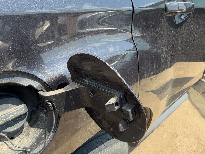 2010-2017 Chevrolet Equinox Fuel Tank Door