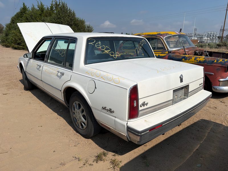 1985-1988 Oldsmobile Ninety-eight (80 & Up) Axle Shaft RH
