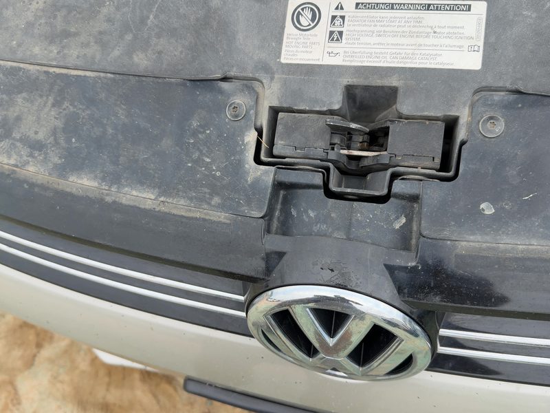 2011-2018 Jetta Except Gli Radiator Support