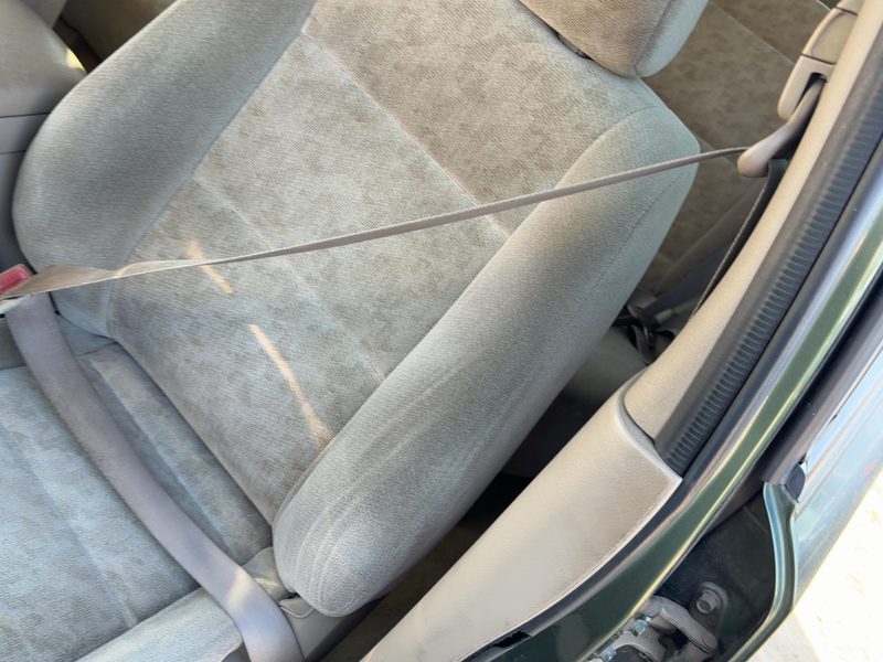 2003-2006 Kia Sorento Front Seat Belt LH
