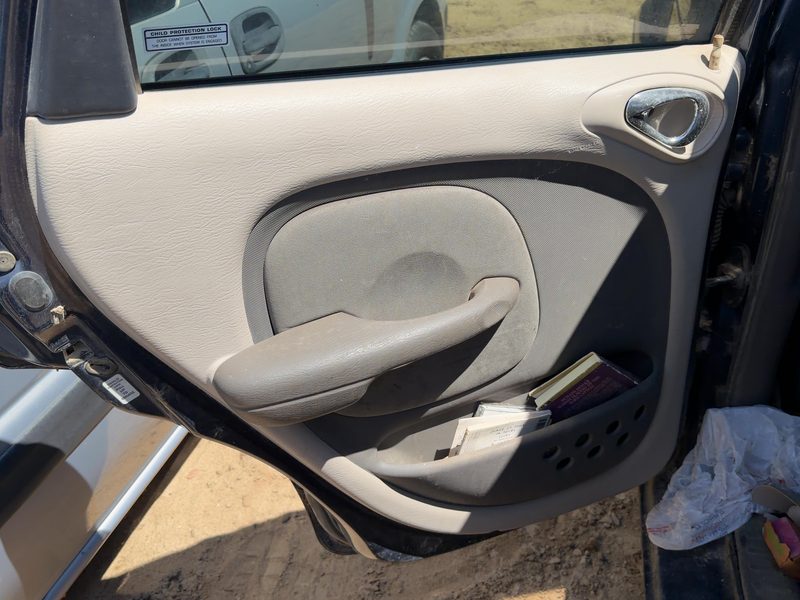 2001-2002 Pt Cruiser Rear Door Trim Panel LH