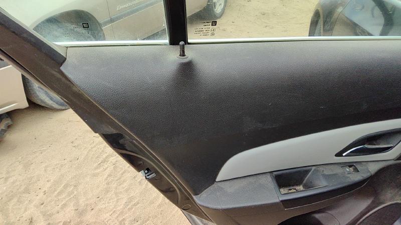 2011-2016 Chevrolet Cruze Rear Door Trim Panel LH