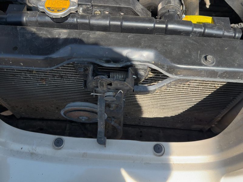 2001-2003 Hyundai Elantra Radiator Support
