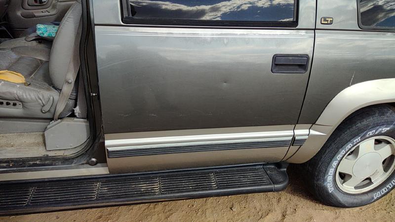 1992-2000 Chevy/gmc Suburban 1500 Series Rear Door LH