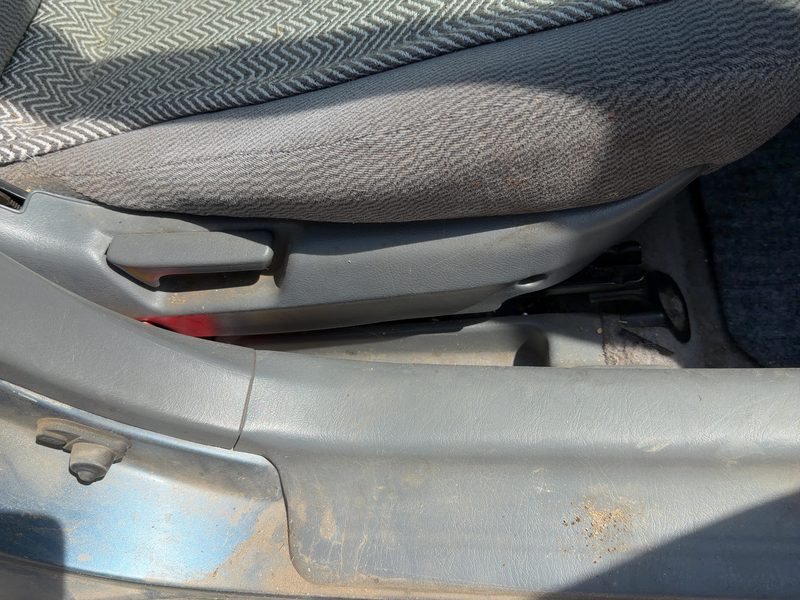 1997 Honda Civic (see Also Delsol & Crx) Seat Track RH