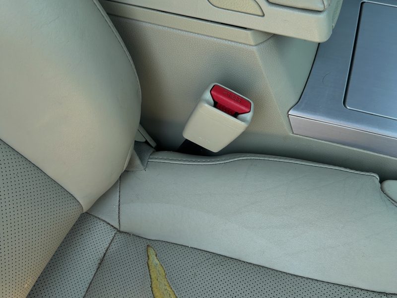 2003-2008 Infiniti FX Series Front Seat Belt RH