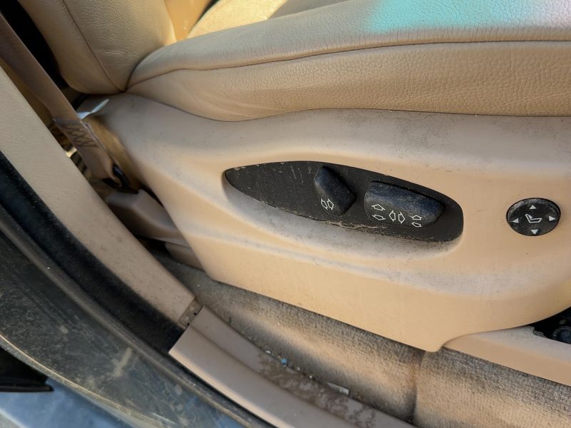 2006 BMW X5 Seat Track RH