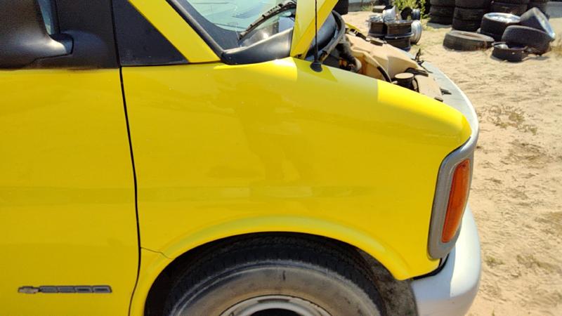 1996-2002 Chevrolet Van Express 3500 Series Fender RH
