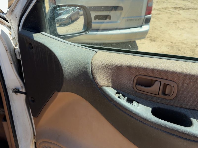 1996 Mercury Villager Front Door Trim Panel RH