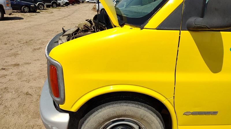 1996-2002 Chevrolet Van Express 3500 Series Fender LH