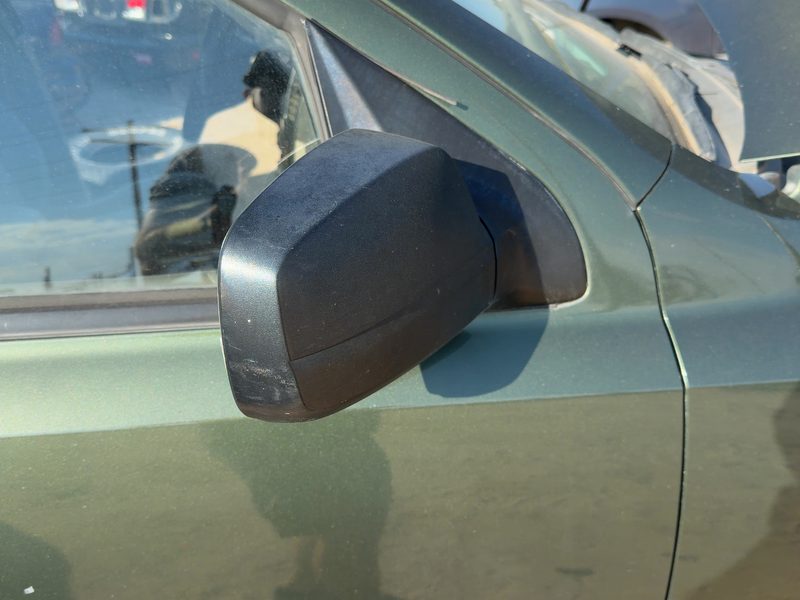 2003-2009 Kia Sorento Door Mirror RH