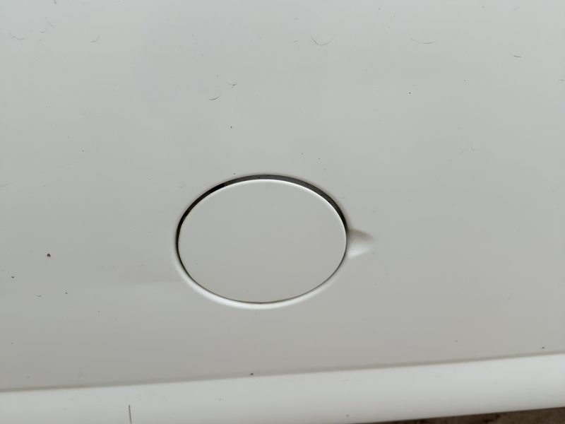2000-2002 Chevrolet Van Express 2500 Series Fuel Tank Door