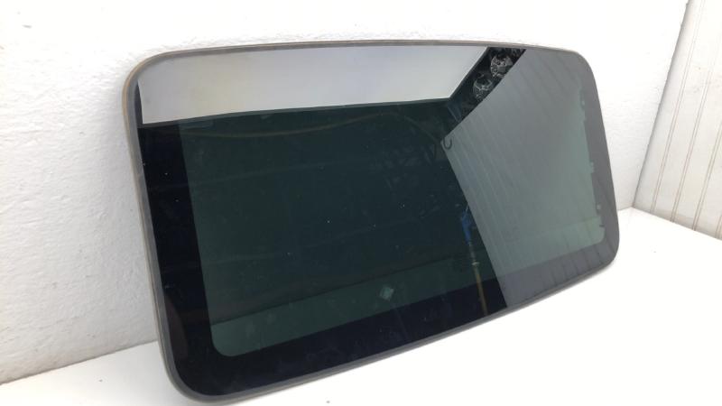 2003-2014 Volvo Xc90 Roof Glass (Glass Only)