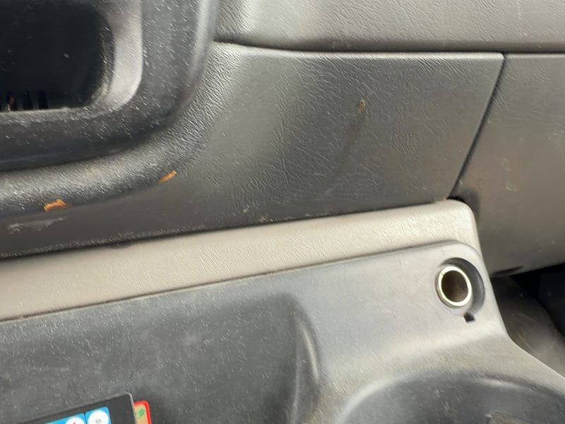 1996-2002 Chevrolet Van Express 2500 Series Dash Panel