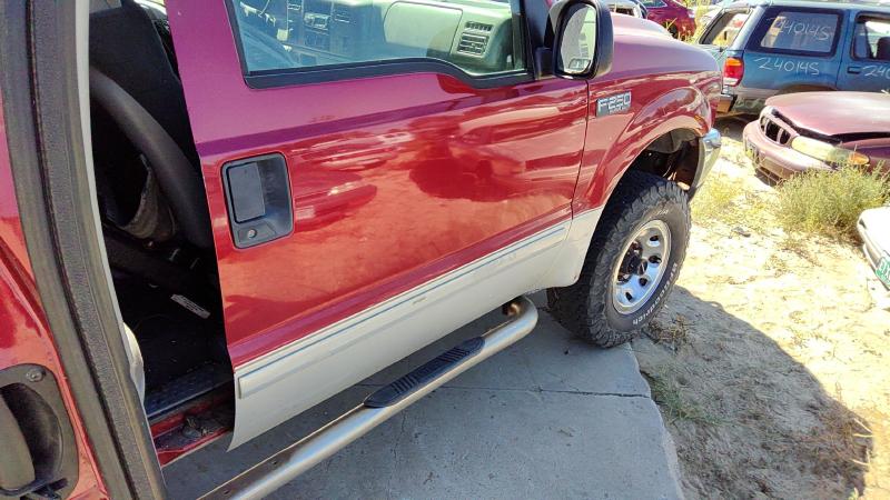 1999-2007 Ford F250 Super Duty Pickup Front Door RH