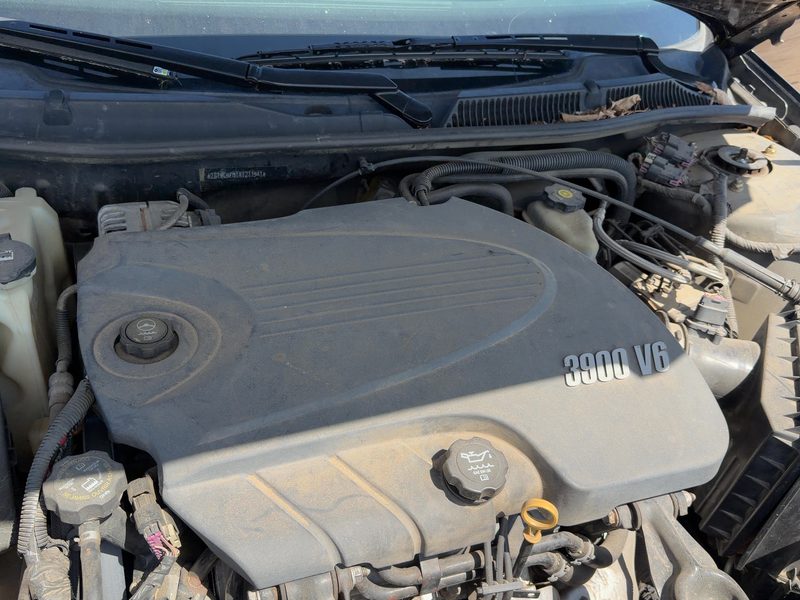 2009-2011 Chevrolet Impala (80 & Up) Engine Cover
