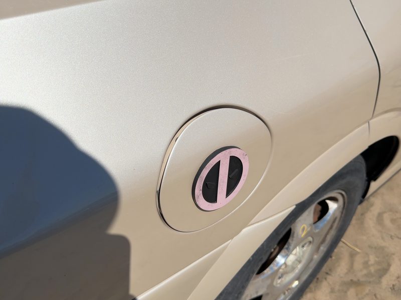 2000-2006 Lincoln LS Fuel Tank Door