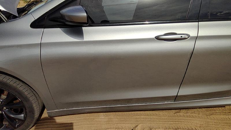 2015-2017 Chrysler 200 Front Door LH