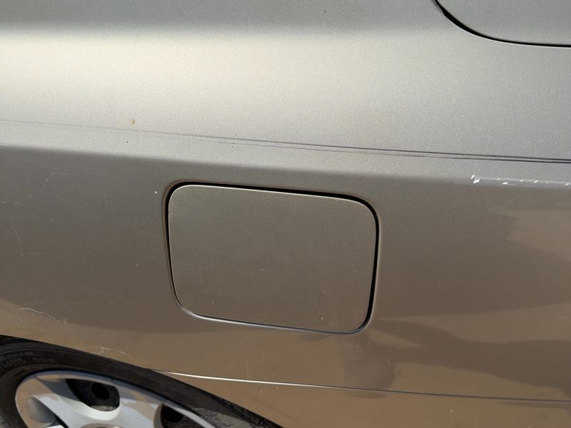 2001-2006 Hyundai Elantra Fuel Tank Door
