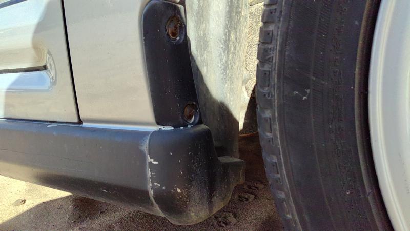 2004 Mitsubishi Eclipse Fender Moulding RH