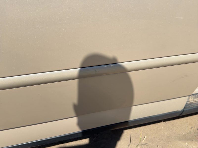 2000-2006 Lincoln LS Rear Door Moulding RH