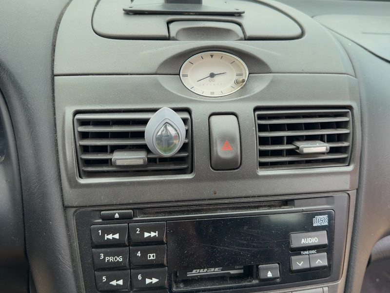 2000 Infiniti I30 Dash Panel