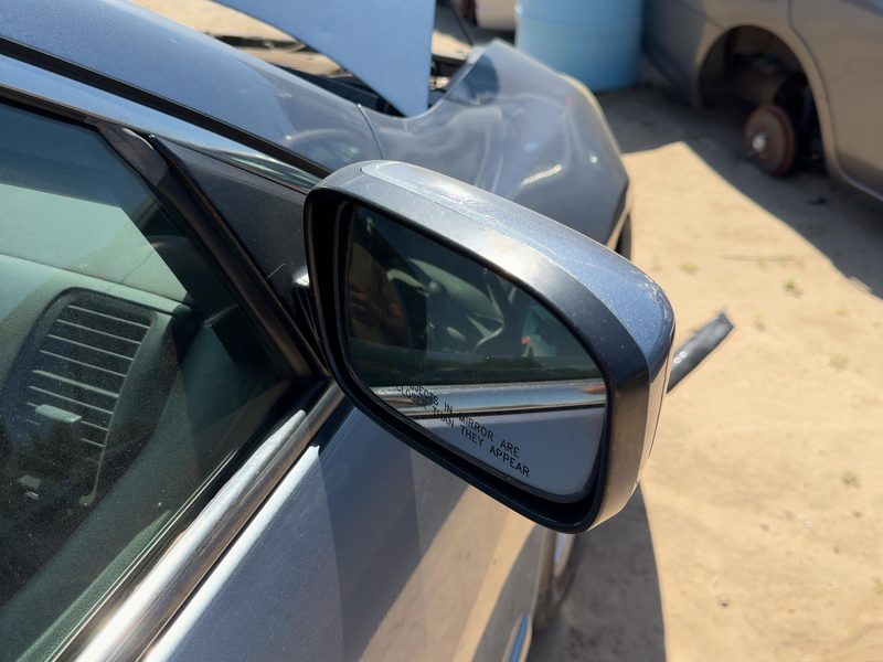 2003-2007 Honda Accord Door Mirror RH