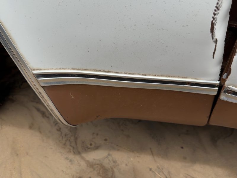 1980 Chevrolet Pickup 20 Series Fender Moulding LH