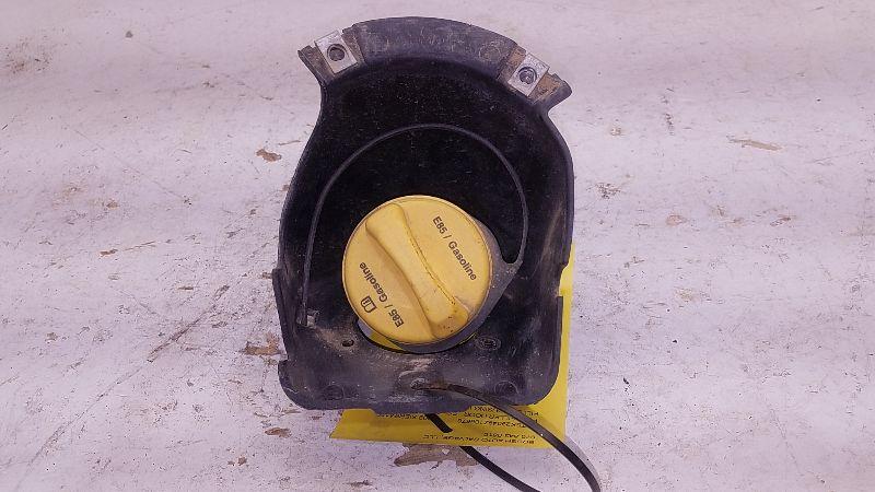 2007-2014 GMC Sierra 1500 Pickup Fuel Tank Door