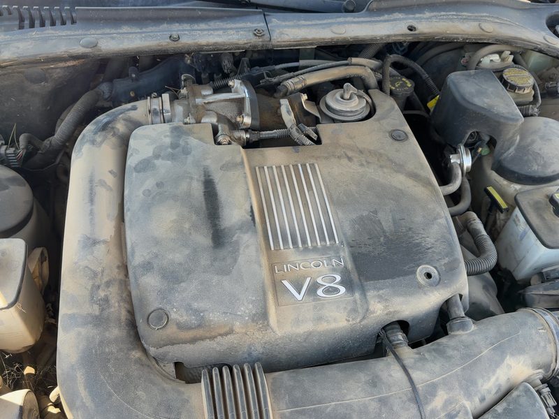 2000-2002 Lincoln LS Engine Cover