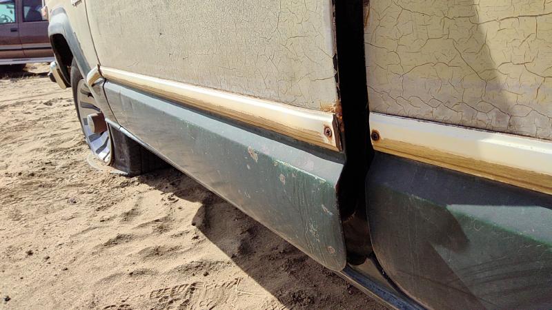 1979-1991 Jeep Grand Wagoneer Front Door LH