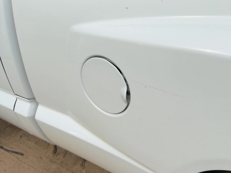 1997-2011 Dodge Dakota (mid-size) Fuel Tank Door