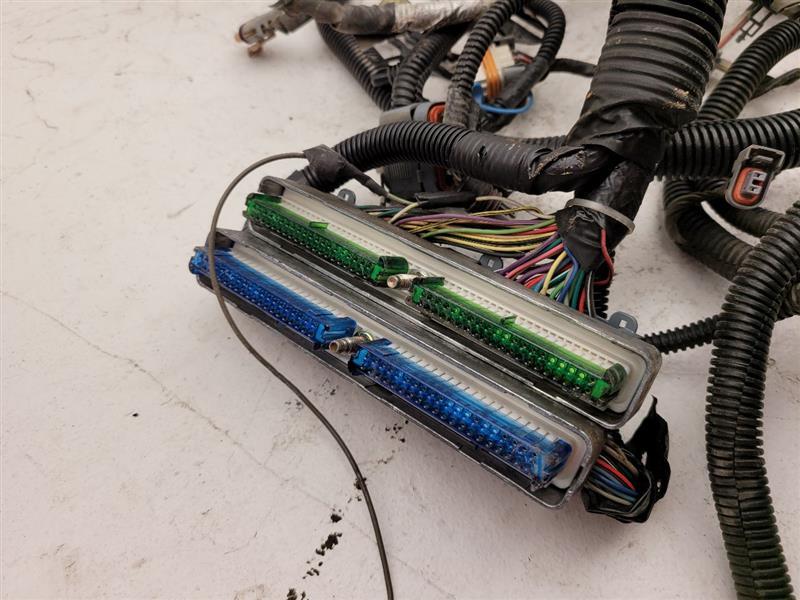 2003 GMC Yukon Wire Harness (Engine)