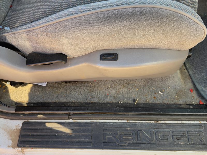 1996 Ford Ranger (small Truck) Seat Track RH