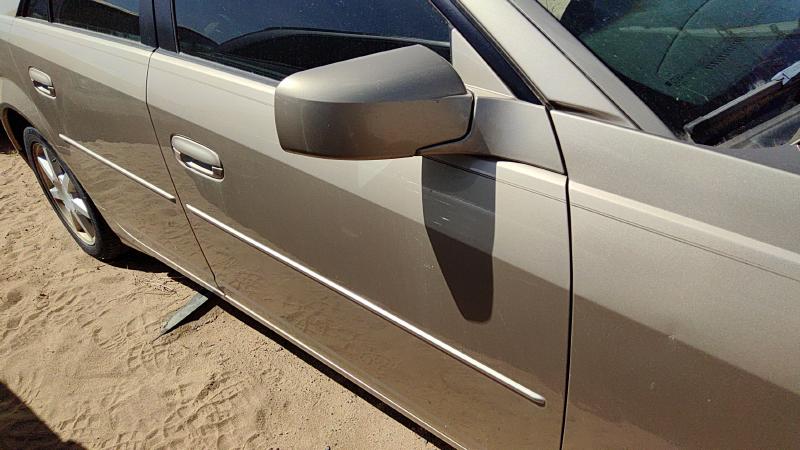 2003-2007 Cadillac CTS Front Door RH