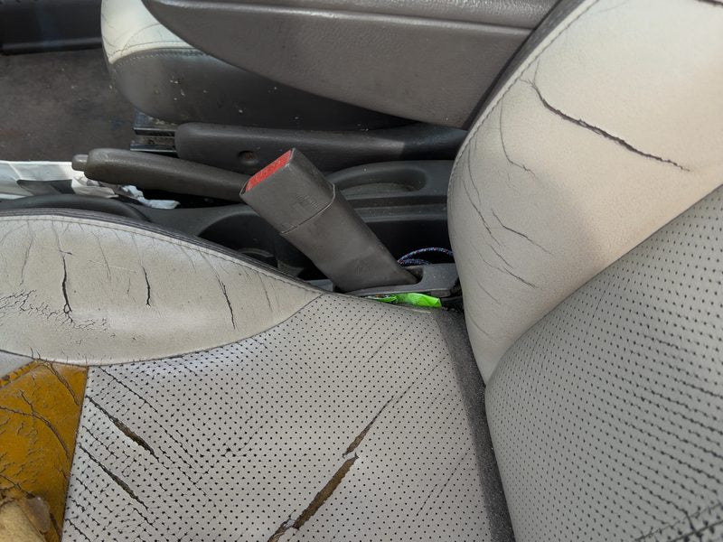 2001-2005 Pt Cruiser Front Seat Belt LH