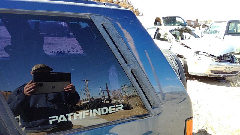 1995 Nissan Pathfinder Quarter Panel Moulding LH